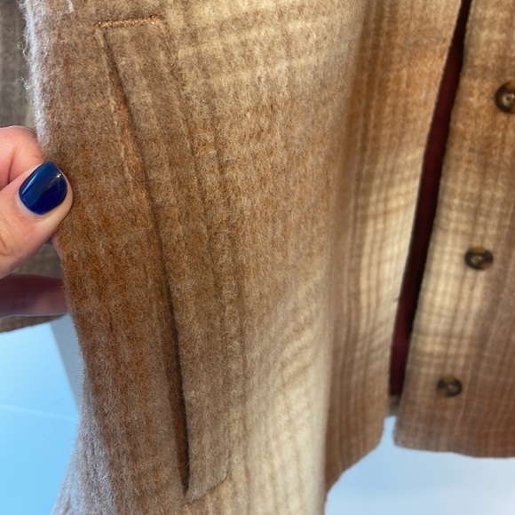 CUTS oversized shacket with pockets on the chest and at the waist - Picture 4 of 4